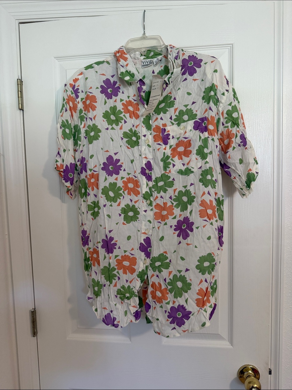 NWT Vivid Colors Floral Short-Sleeve Shirt - White with Green, Orange & Purple